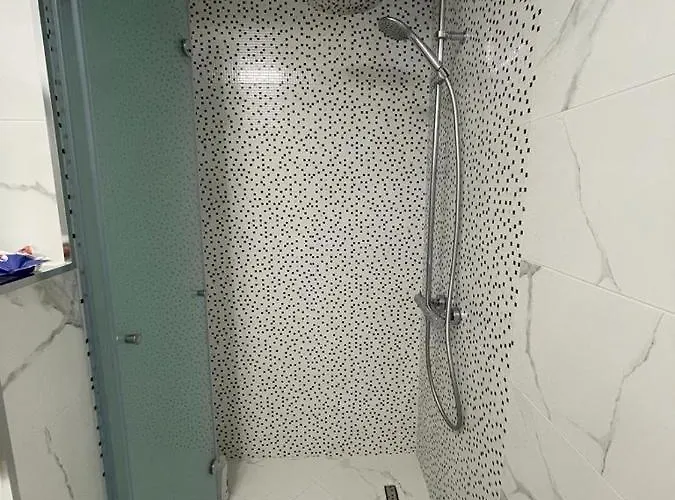 Emily & Nasi Daire *